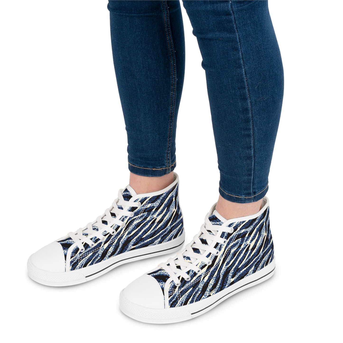 Women's Zebra Style High Top SneakersIntroducing our glamorous Women's Zebra Style High Top Sneakers, designed with a sophisticated and exclusive tone. With a luxurious twist on the classic high top silhouette, these sneakers feature a bold zebra print an